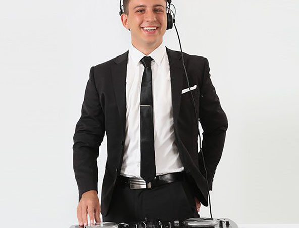 Melbourne Wedding DJ - Ramon