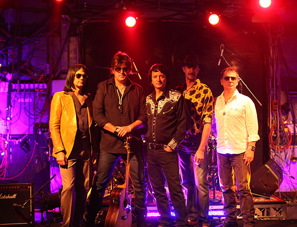 Neil Diamond Tribute Band - Musicians - Singers